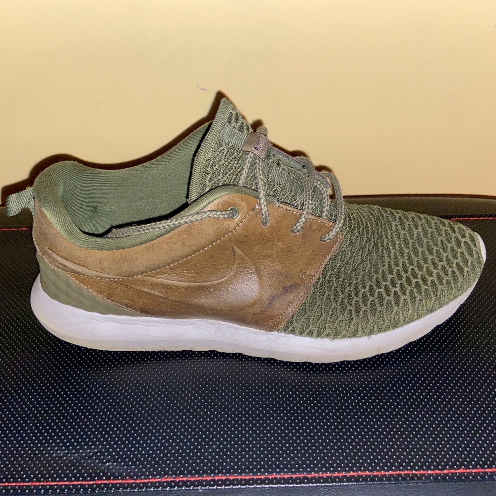 Nike Roshe One Flyknit Sequoia